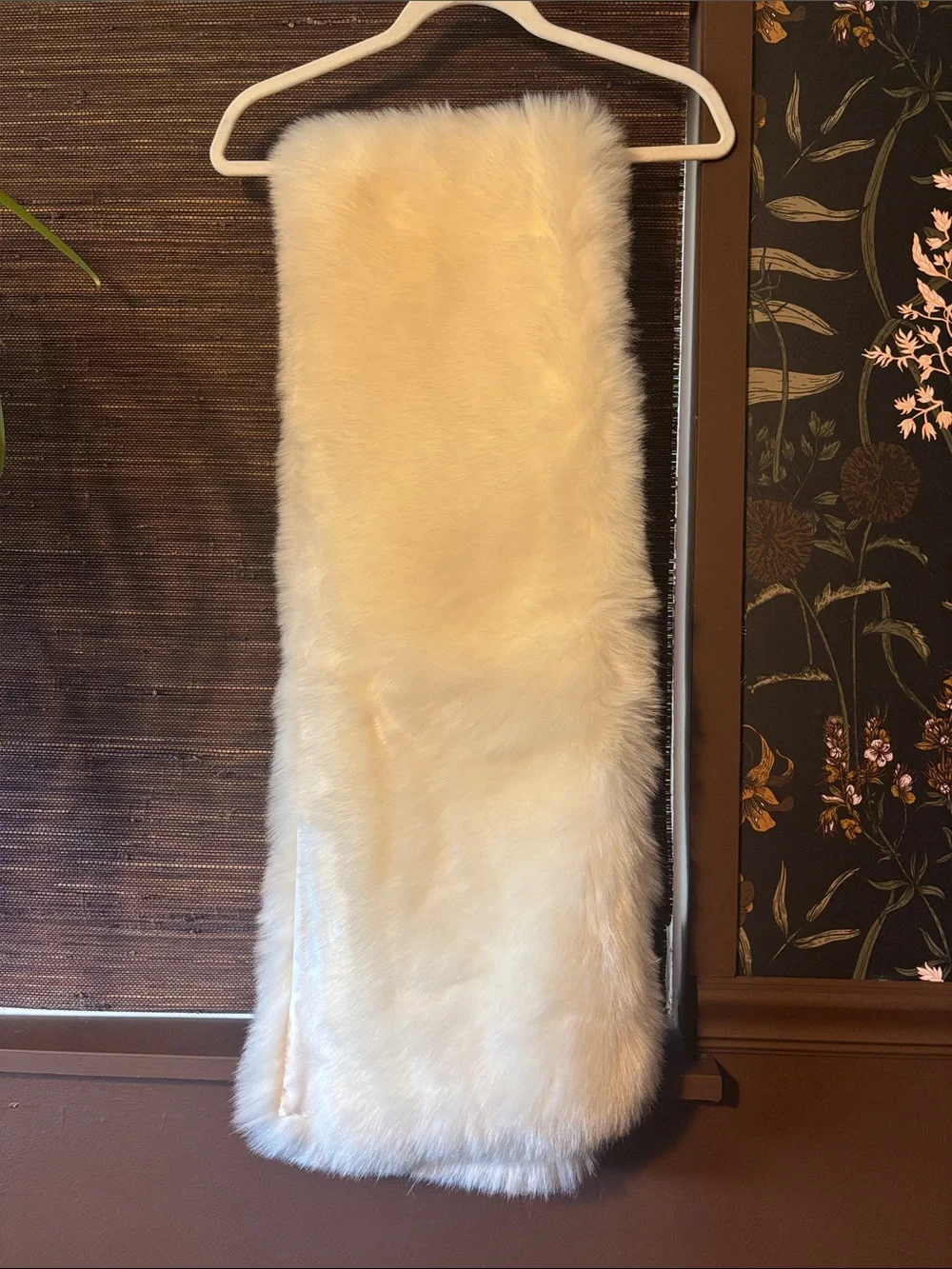 Cream Faux Fur Scarf